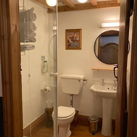Riverside Bed and Breakfast