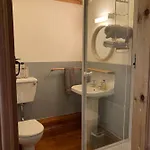 Riverside Bed & Breakfast 3*