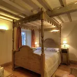 Bed & Breakfast Riverside 3*