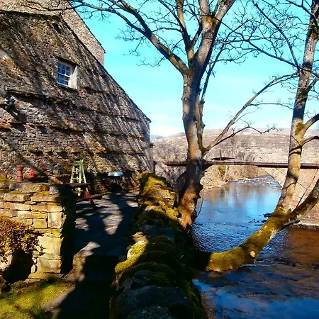 Riverside Отель типа 