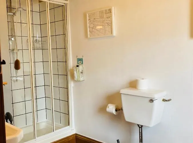 Riverside 3* Bainbridge