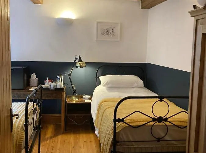 Bed & Breakfast Riverside