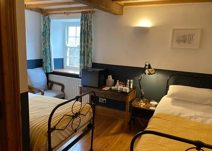 Bed & Breakfast Riverside 3*