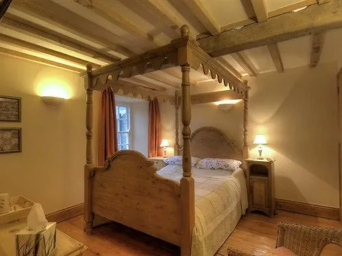 Bed & Breakfast Riverside 3*