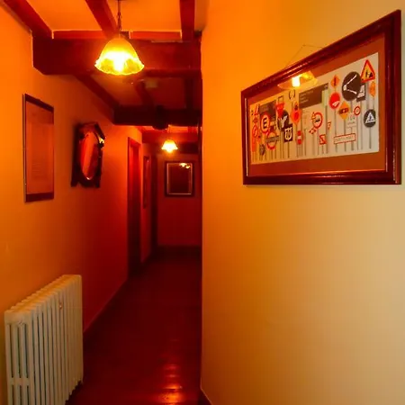 Riverside Отель типа 